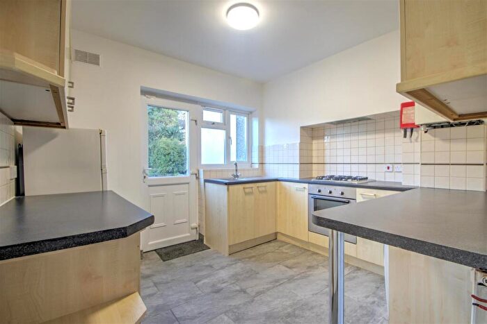 2 Bedroom Detached Bungalow To Rent In Highland Road, Northwood, HA6