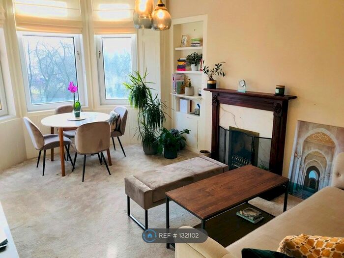 2 Bedroom Flat To Rent In Paisley Rd West, Glasgow G52