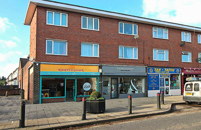 2 Bedroom Flat To Rent In North Lane, Aldershot, GU12