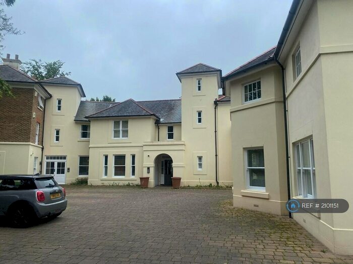 2 Bedroom Flat To Rent In Puckle Lane, Canterbury, CT1