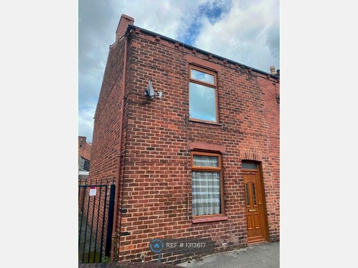 2 Bedroom End Of Terrace House To Rent In Stringer Street, Leigh, WN7