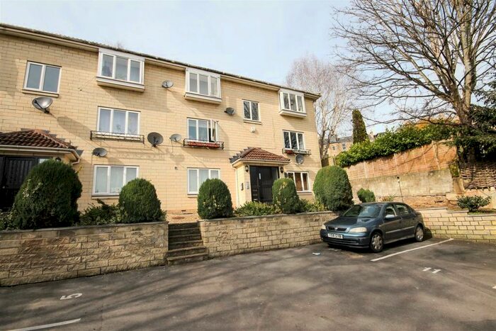 1 Bedroom Apartment To Rent In Kenilworth Court, BA1