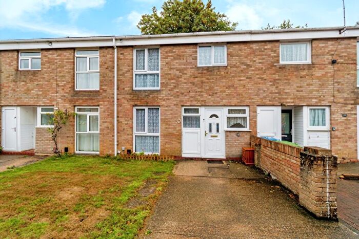 3 Bedroom Terraced House For Sale In Whitehouse Gardens, Southampton, Hampshire, SO15