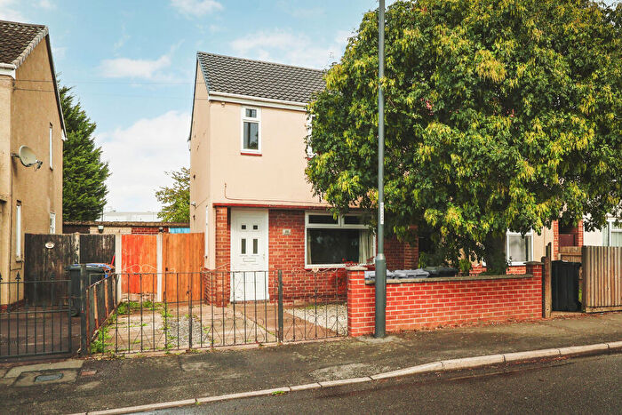 2 Bedroom Semi-Detached House For Sale In Thackeray Street, Sinfin, Derby, DE24