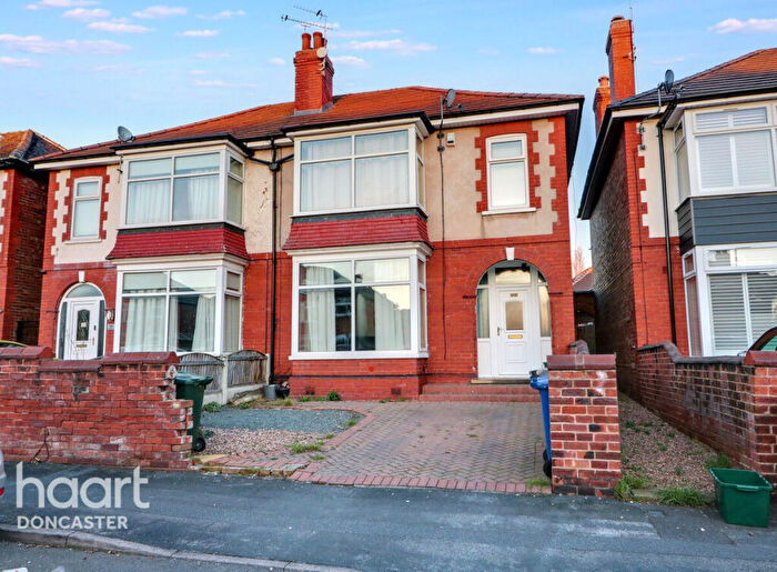 3 Bedroom Semi Detached House For Sale In Balmoral Road, Town Moor, Doncaster, DN2