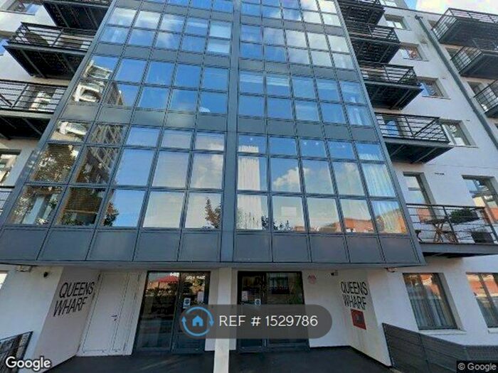 2 Bedroom Flat To Rent In Queens Wharf, Reading, RG1