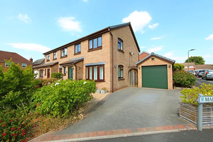 3 Bedroom Semi Detached House For Sale In Long Pack, Shrewsbury, SY1