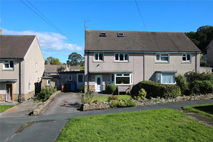 3 Bedroom Semi-Detached House For Sale In Park Avenue, Sutton-In-Craven, BD20