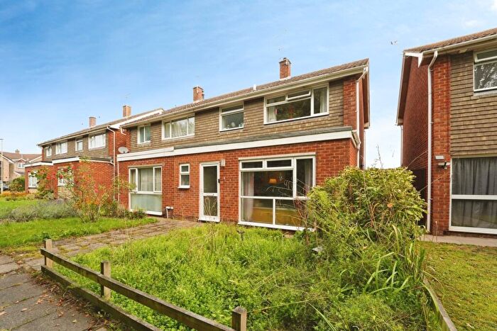 3 Bedroom Semi Detached House For Sale In Cheyney Close, Gloucester, Gloucestershire, GL4