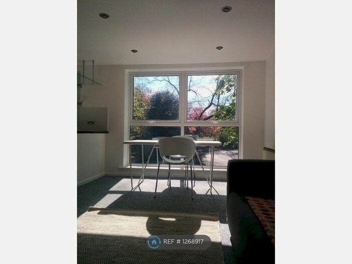 1 Bedroom Flat To Rent In The Beeches, Eccles, Manchester M30