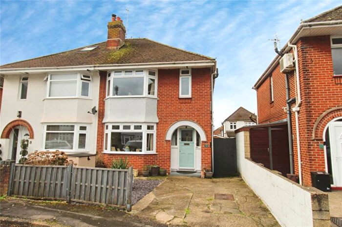 3 Bedroom Semi Detached House For Sale In Mottisfont Close, Southampton, Hampshire, SO15