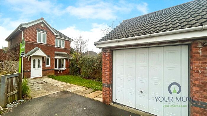3 Bedroom Detached House For Sale In Oakley Drive, Oldham, Greater Manchester, OL1