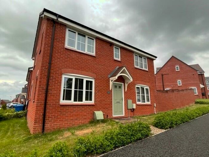 3 Bedroom House To Rent In Alport Heights Drive, Oakwood, DE21