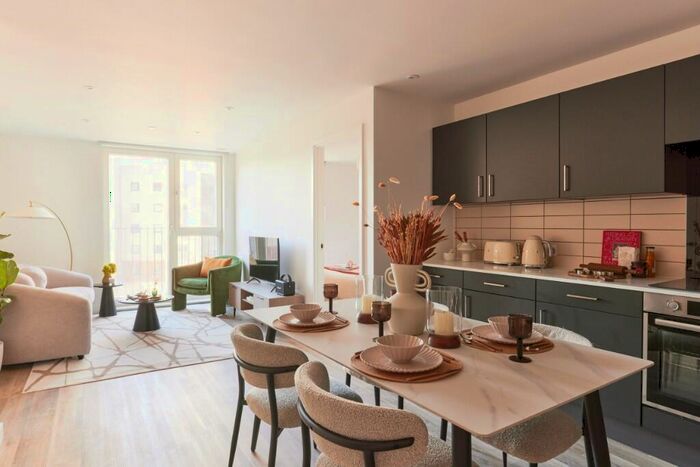 2 Bedroom Apartment To Rent In Heyrod Street, Manchester, Greater Manchester, M1