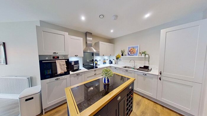 2 Bedroom Flat To Rent In Ocean Drive, Edinburgh, EH6