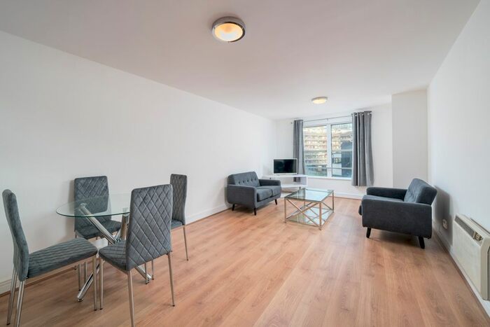 2 Bedroom Flat To Rent In Aldersgate Street, Barbican, EC1A