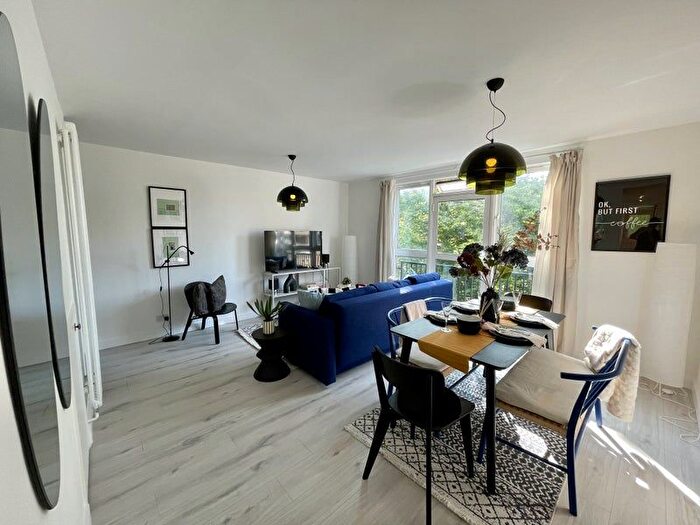 4 Bedroom Flat To Rent In Plender Street, Camden, Euston, West End, Kings Cross, Ucl/Uclh, Regents Park, London, NW1