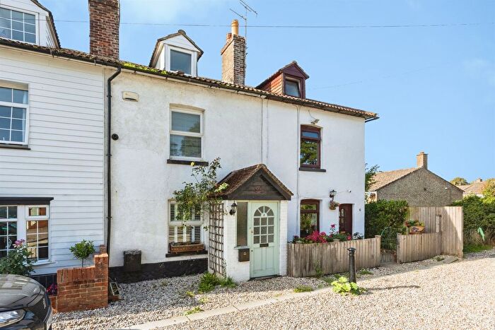 4 Bedroom Terraced House For Sale In Park Place, Willesborough, Ashford, TN24