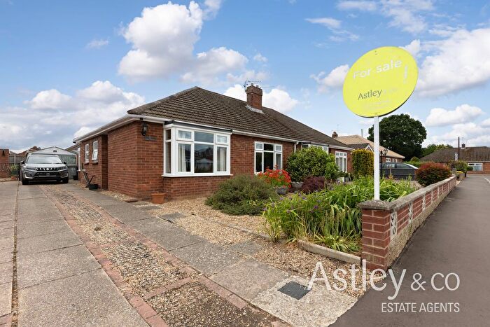 2 Bedroom Semi-Detached Bungalow For Sale In Linton Crescent, Sprowston, Norwich, NR7