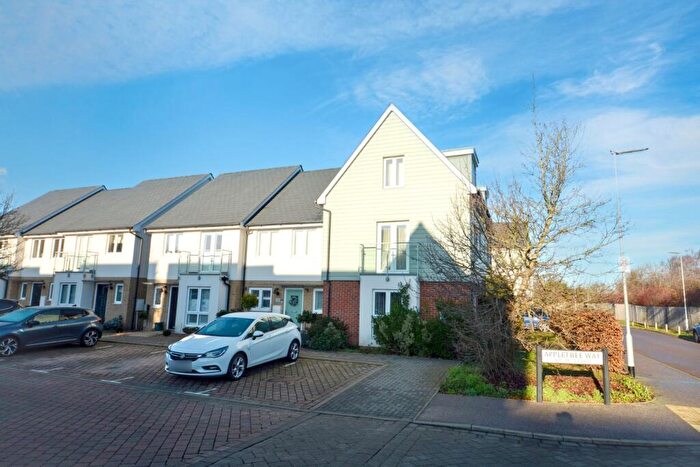 4 Bedroom Terraced House For Sale In Appletree Way, Welwyn Garden City, AL7