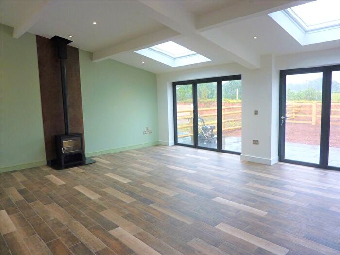 2 Bedroom Bungalow To Rent In Farrantshayes Farm, Clyst Hydon, Cullompton, Devon, EX15
