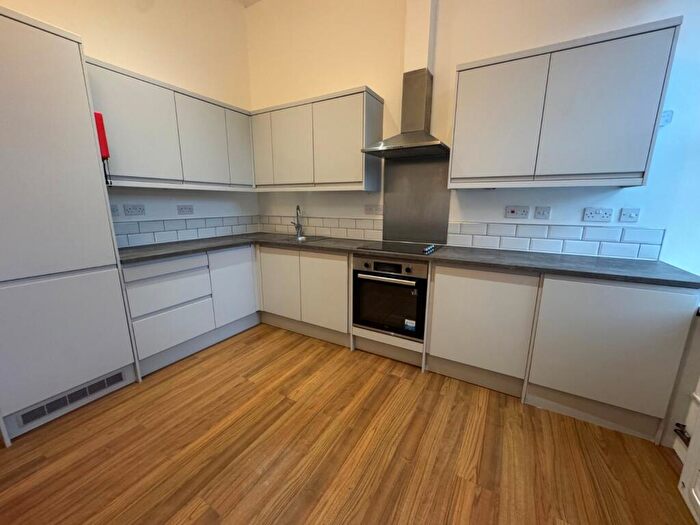 Flat To Rent In Bullivant Street, Nottingham, Nottinghamshire, NG3