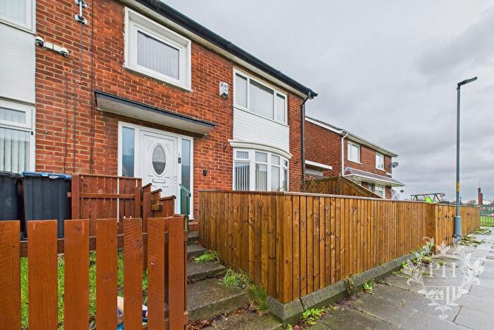 3 Bedroom Terraced House For Sale In Edridge Green, Middlesbrough, TS3