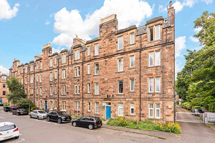 1 Bedroom Flat For Sale In / Millar Place, Morningside, Edinburgh, EH10
