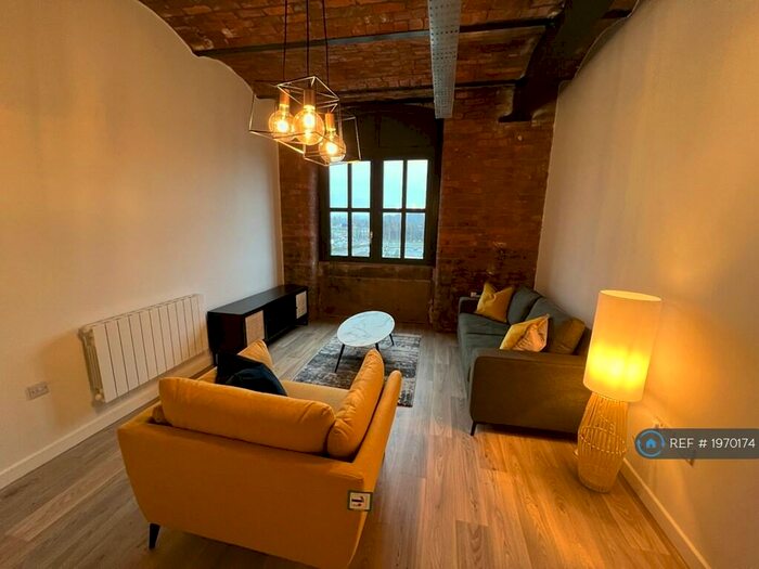 2 Bedroom Flat To Rent In Meadow Mill, Stockport, SK1