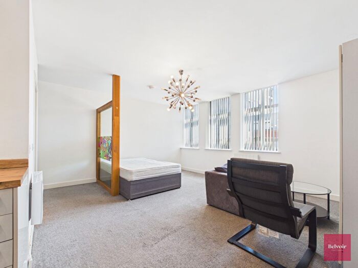 1 Bedroom Studio To Rent In College Street, City Centre, Swansea, SA1