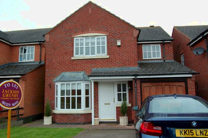 4 Bedroom Detached House To Rent In Wright Road, Long Buckby, Northampton, NN6