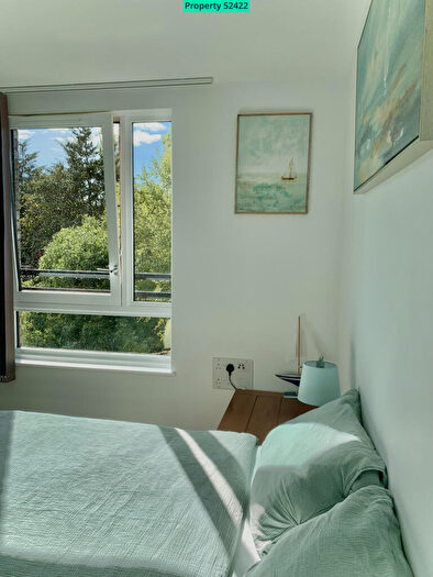 1 Bedroom Apartment For Sale In Blondin Way, London, SE16