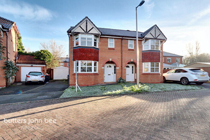 3 Bedroom Semi Detached House For Sale In Mayfield Drive, Winsford, CW7