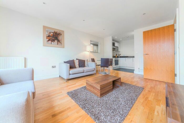 1 Bedroom Flat To Rent In Paxton Point, Merryweather Place, Greenwich, London, SE10