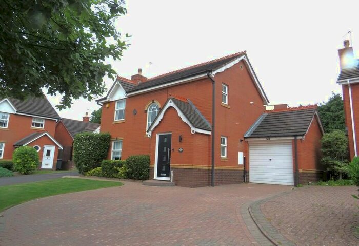 3 Bedroom Detached House To Rent In Peveril Grove, Sutton Coldfield, B76