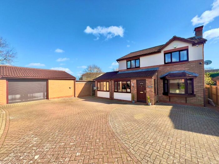 4 Bedroom Detached House For Sale In Brancepeth View, Brandon, Durham, DH7