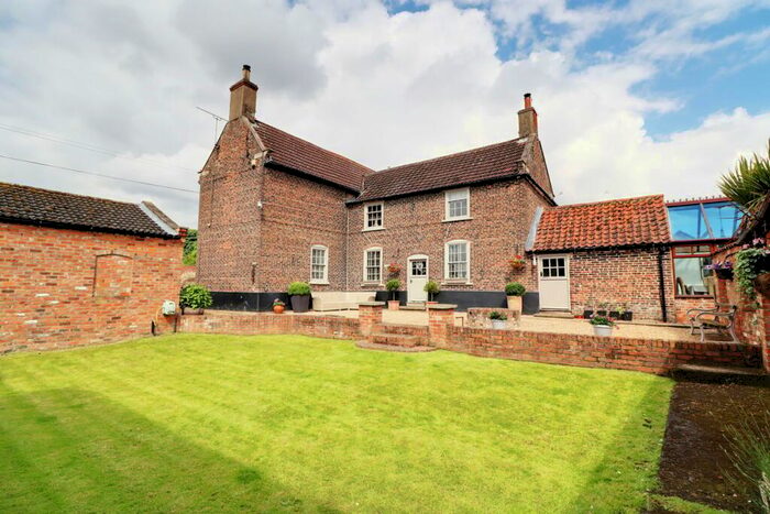 4 Bedroom Detached House For Sale In Upperthorpe Road, Westwoodside, DN9