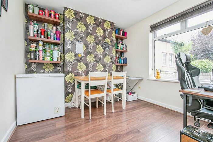 2 Bedroom Semi-Detached House For Sale In Grafton Road, Harwich, CO12