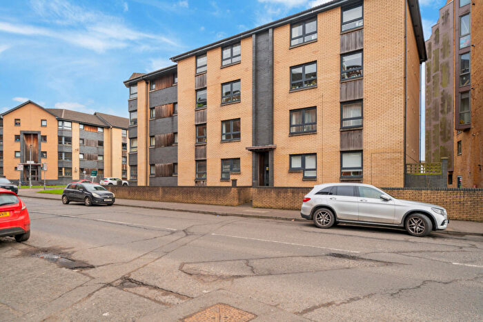 2 Bedroom Apartment For Sale In Arcadia Street, Bridgeton, G40