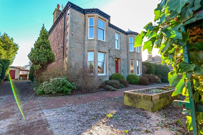 4 Bedroom Detached House For Sale In Station Road, Biggar, ML12