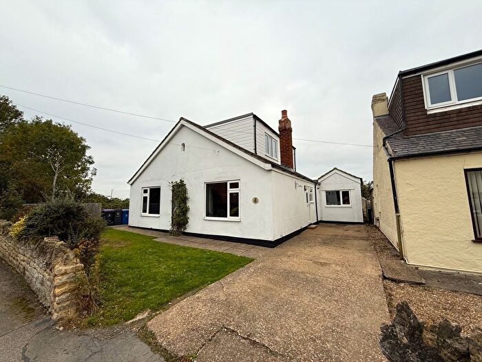 4 Bedroom Detached House For Sale In Holmes Lane, Dunholme, LN2