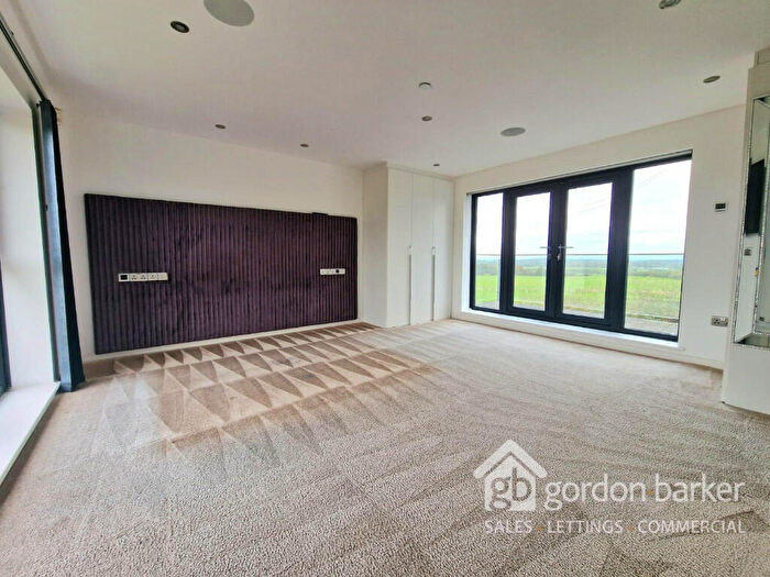 4 Bedroom Detached House For Sale In Glebe Road, BH16