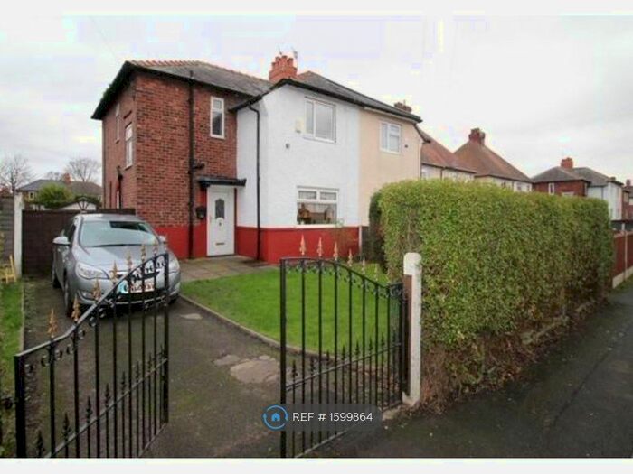 3 Bedroom Semi-Detached House To Rent In Bowdon Avenue, Manchester, M14