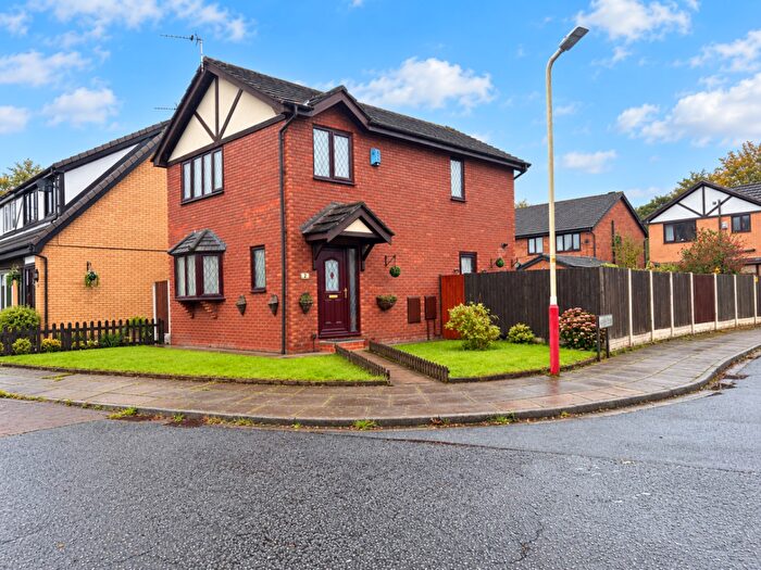 3 Bedroom Detached House For Sale In Turnberry Way, Southport, Merseyside, PR9