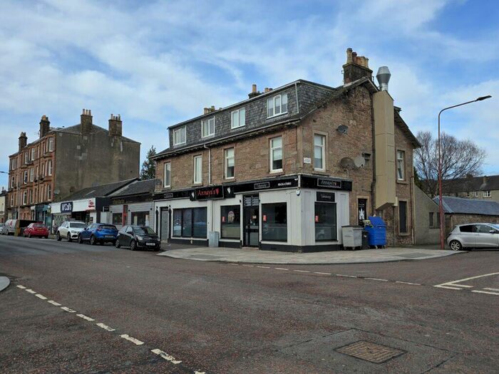 2 Bedroom Flat To Rent In James Street Helensburgh, G84