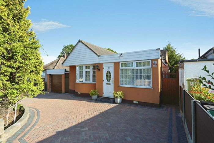 3 Bedroom Bungalow For Sale In Poverest Road, Orpington, BR5