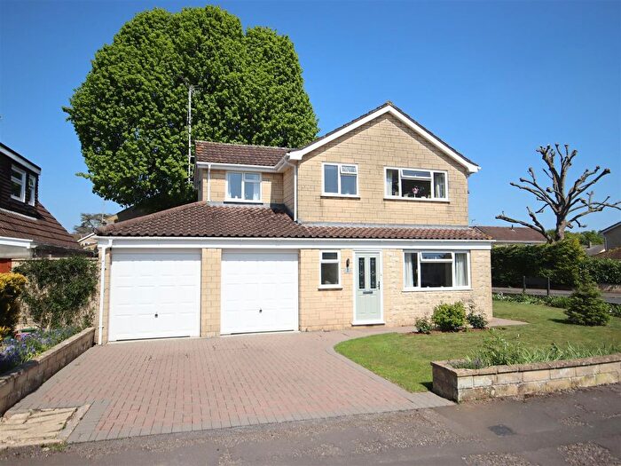 4 Bedroom Detached House For Sale In Truro Walk, Chippenham, SN14