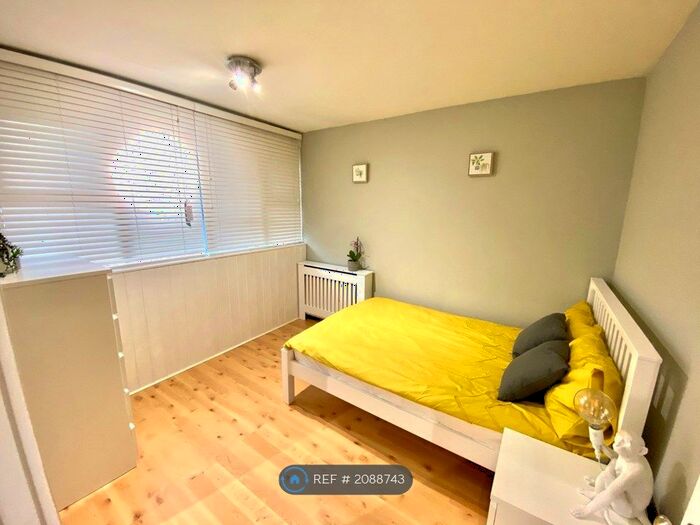 1 Bedroom Flat To Rent In Bath Street, Leamington Spa, CV31