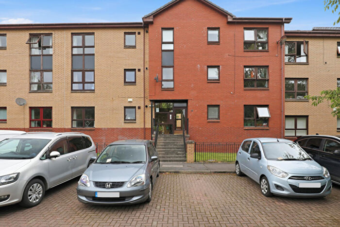 2 Bedroom Flat For Sale In / Hopehill Gardens, Firhill, Glasgow, G20