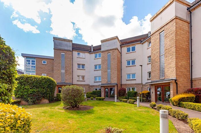 2 Bedroom Flat For Sale In / Gorgie Road, Edinburgh, EH11
